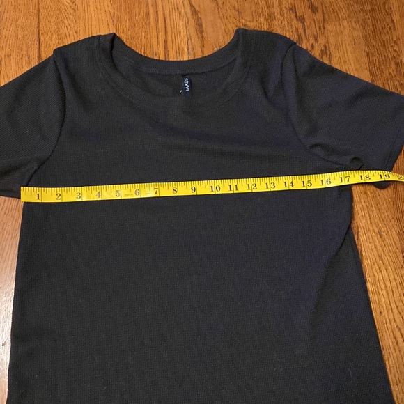 SAVVI Medium Black Crew Neck Thermal SALT T-Shirt - Picture 5 of 11